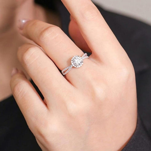 14K White Gold 1.0 Carat Cubic Zirconia 4-prong Engagement Ring - Size 9