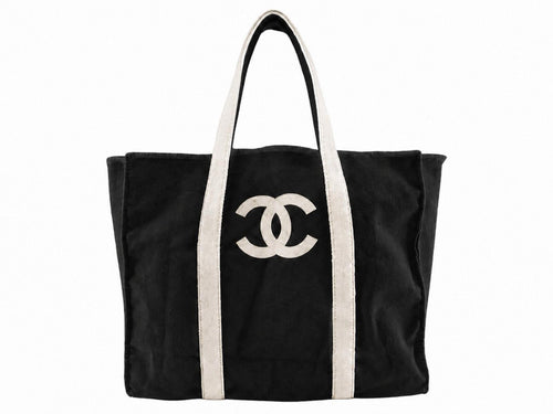 CHANEL VIP Coco Mark 31 Rue Cambon Cream & Black Canvas Tote Bag - Reversible - Sable & Red
