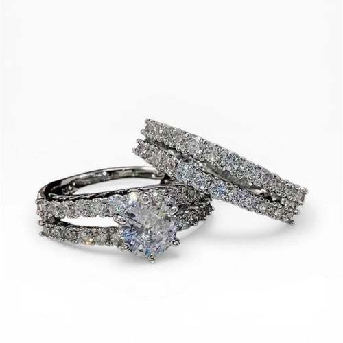 18k White Gold Finish Diamond Halo Engagement Ring Set - Silver