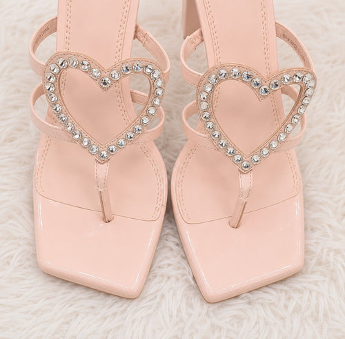 Gianni Bini GB “The Heart” Rhinestone Heart Platform Thong Heeled Sandals Pink