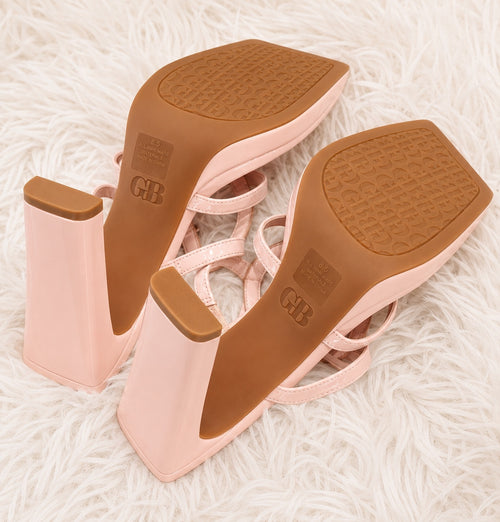 Gianni Bini GB “The Heart” Rhinestone Heart Platform Thong Heeled Sandals Pink