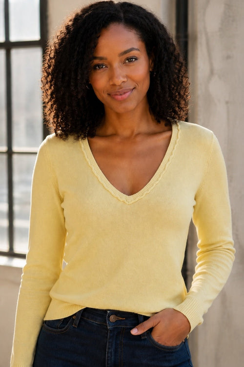 New York & Company Yellow V-Neck Sweater Acrylic Knit Top - Sable & Red