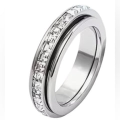 Spinner Fidget Ring in 18k White Gold over Silver Crystal Band Rotating • Size 7 - Sable & Red
