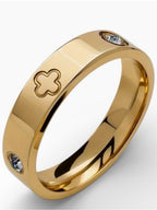 18k Gold Plate and 1/4cttw Cubic Zirconia Clover Band Ring