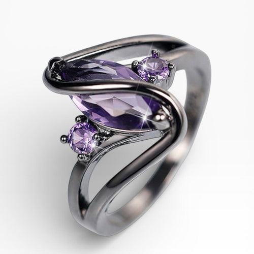 Marquise Cut Amethyst Gemstone Crystal Ring in Black Gold - Sable & Red