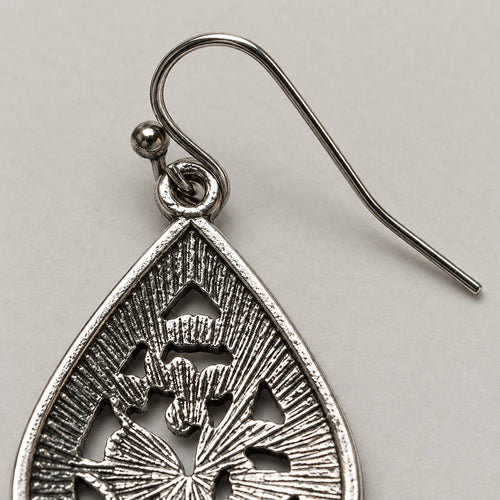 Silver-Tone Filigree Teardrop Earrings – The Isadora - Sable & Red